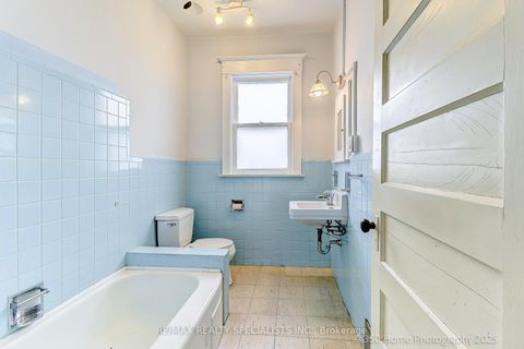 Photo 13 at 4 Ernest Avenue, Junction, Toronto