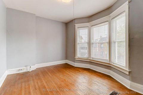 Photo 16 at 4 Ernest Avenue, Junction, Toronto