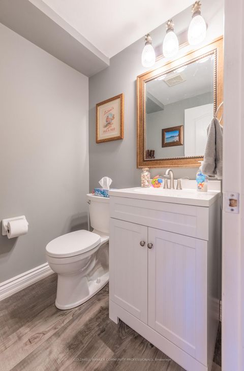 Photo 8 at 2130 Forest Gate Parkway, WT West Oak Trails, Oakville