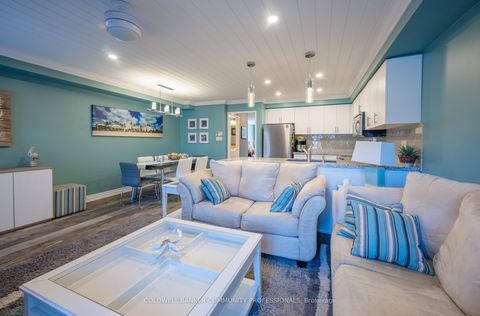 Photo 17 at 2130 Forest Gate Parkway, WT West Oak Trails, Oakville