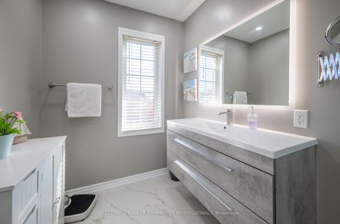 Photo 21 at 2130 Forest Gate Parkway, WT West Oak Trails, Oakville