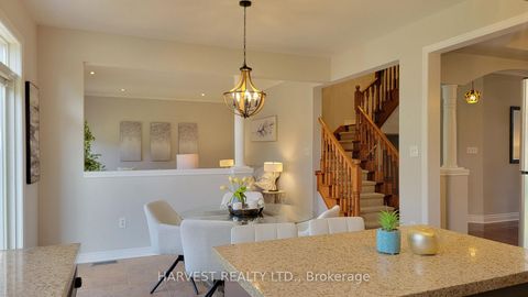 Photo 16 at 10 Conover Avenue, Bayview Northeast, Aurora