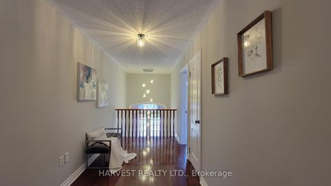 Photo 20 at 10 Conover Avenue, Bayview Northeast, Aurora