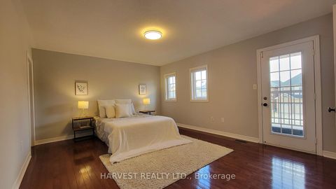 Photo 25 at 10 Conover Avenue, Bayview Northeast, Aurora