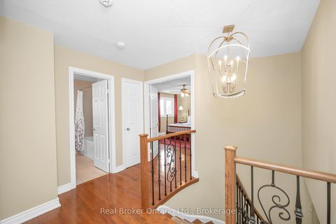 Photo 16 at 2015 Grosvenor Street, WC Wedgewood Creek, Oakville