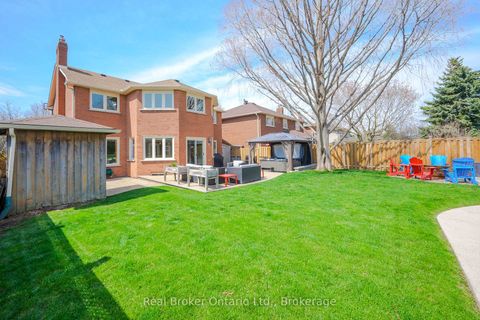 Photo 38 at 2015 Grosvenor Street, WC Wedgewood Creek, Oakville