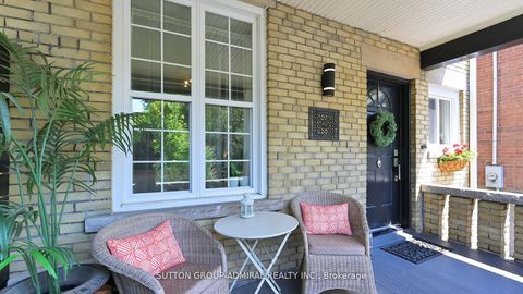 Photo 3 at 117 BELLHAVEN Road, Woodbine Corridor, Toronto