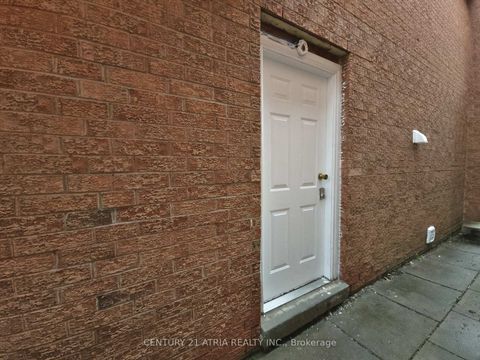 Photo 2 at 76 Carisbrooke Square, Malvern, Toronto