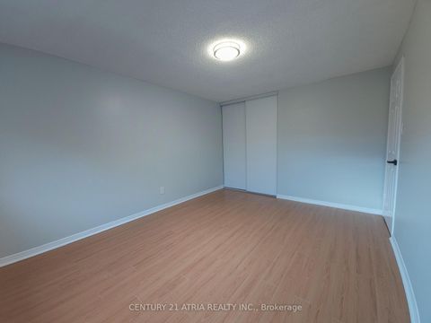 Photo 19 at 76 Carisbrooke Square, Malvern, Toronto