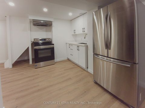 Photo 28 at 76 Carisbrooke Square, Malvern, Toronto