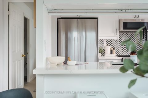 Photo 15 at 207 - 185 Oneida Crescent, Langstaff, Richmond Hill