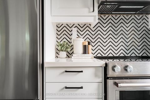 Photo 18 at 207 - 185 Oneida Crescent, Langstaff, Richmond Hill