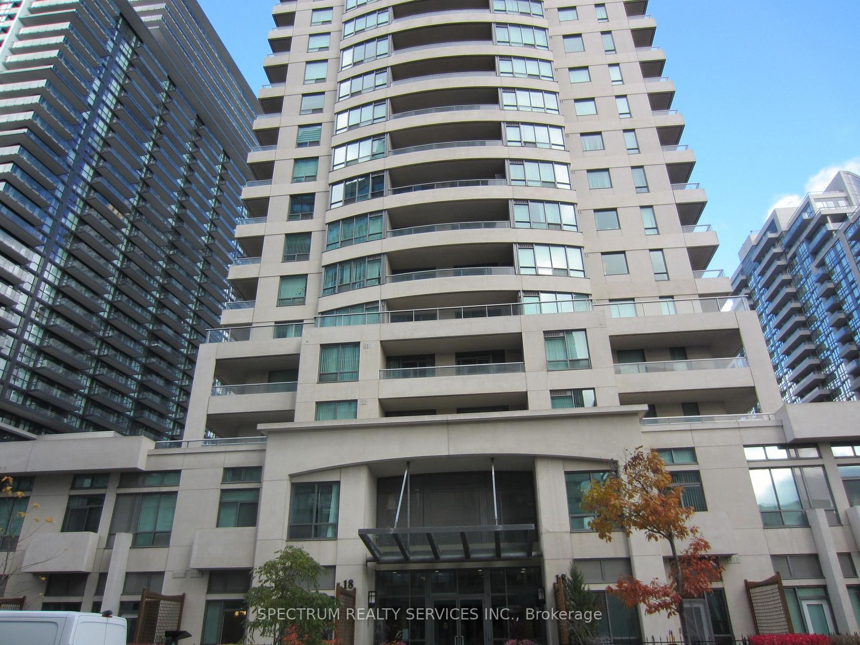 1702 - 18 Spring Garden Avenue, Willowdale East, Toronto 