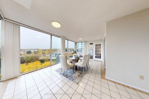 Photo 14 at 707 - 20 Harding Boulevard W, North Richvale, Richmond Hill