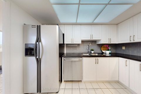 Photo 17 at 707 - 20 Harding Boulevard W, North Richvale, Richmond Hill