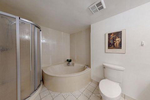 Photo 26 at 707 - 20 Harding Boulevard W, North Richvale, Richmond Hill