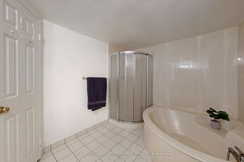 Photo 27 at 707 - 20 Harding Boulevard W, North Richvale, Richmond Hill