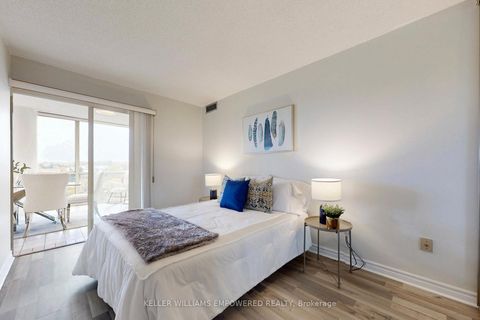 Photo 28 at 707 - 20 Harding Boulevard W, North Richvale, Richmond Hill