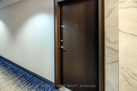 Photo 4 at 2616 - 103 The Queensway Avenue, Swansea, Toronto