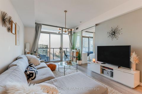 Photo 13 at 2616 - 103 The Queensway Avenue, Swansea, Toronto