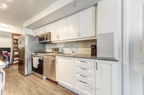 Photo 13 at 2010 - 20 Meadowglen Place, Woburn, Toronto