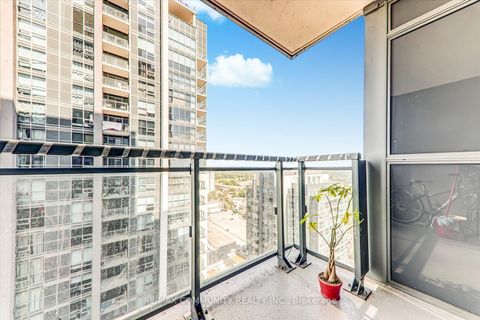 Photo 24 at 2010 - 20 Meadowglen Place, Woburn, Toronto