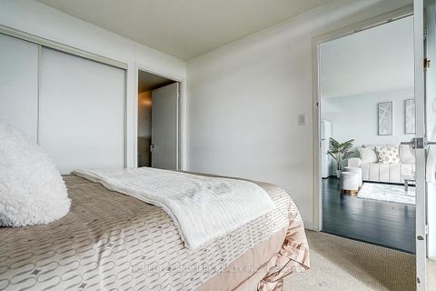 Photo 34 at 1007 - 10 Capreol Court, Waterfront Communities C1, Toronto