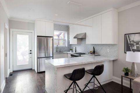 Photo 7 at 69 Peterborough Avenue, Davenport, Toronto