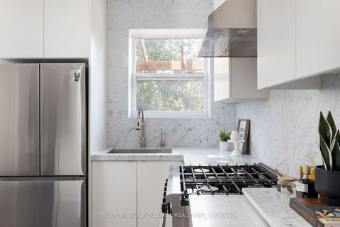 Photo 12 at 69 Peterborough Avenue, Davenport, Toronto