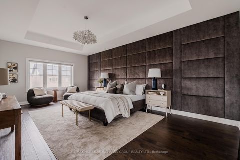 Photo 18 at 2 Boone Crescent, Kleinburg, Vaughan