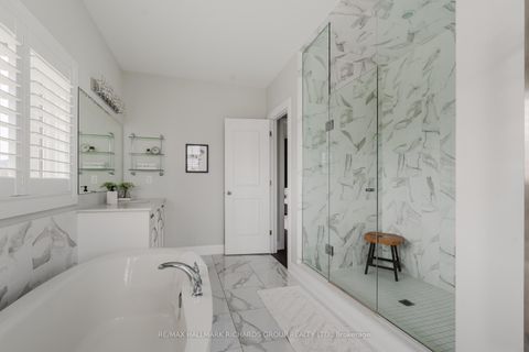 Photo 21 at 2 Boone Crescent, Kleinburg, Vaughan