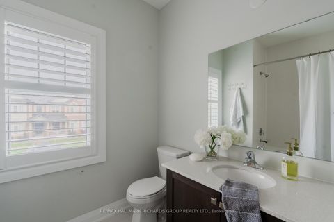 Photo 24 at 2 Boone Crescent, Kleinburg, Vaughan