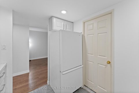 Photo 9 at 211 - 225 Davenport Road, Annex, Toronto