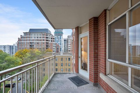 Photo 27 at 701 - 1 Deer Park Crescent, St. Clair, Toronto