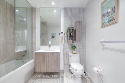 Photo 17 at 210 - 99 Broadway Avenue, Mount Pleasant West, Toronto