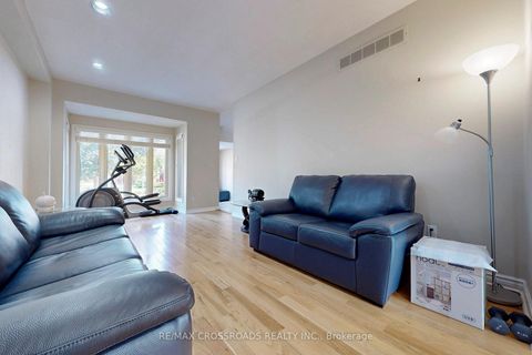 Photo 5 at 63 Baynards Lane, Mill Pond, Richmond Hill