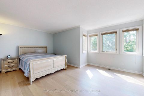 Photo 27 at 63 Baynards Lane, Mill Pond, Richmond Hill