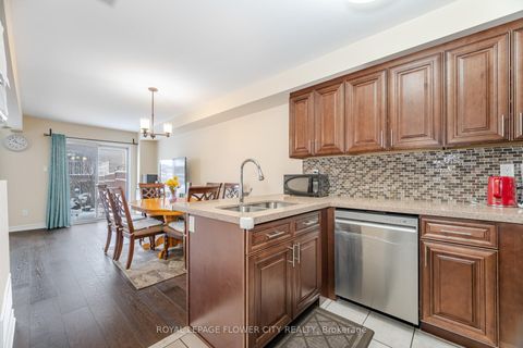 Photo 12 at 68 Denton Circle, Maple, Vaughan