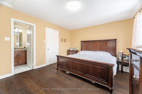 Photo 17 at 68 Denton Circle, Maple, Vaughan