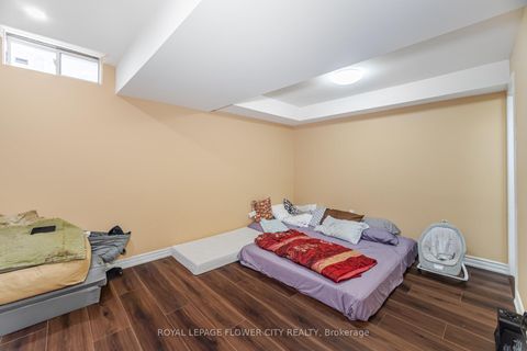 Photo 27 at 68 Denton Circle, Maple, Vaughan