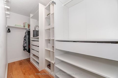 Photo 23 at 215 Burloak Drive, BR Bronte, Oakville