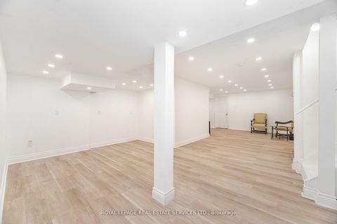 Photo 27 at 215 Burloak Drive, BR Bronte, Oakville