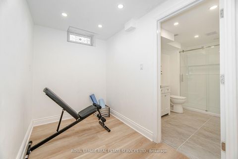 Photo 29 at 215 Burloak Drive, BR Bronte, Oakville