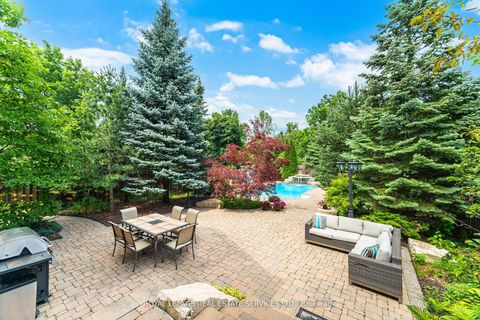 Photo 32 at 215 Burloak Drive, BR Bronte, Oakville