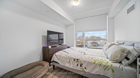 Photo 5 at 412 - 556 Marlee Avenue, Glen Park, Toronto