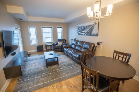 Photo 10 at 208 - 9901 Keele Street, Maple, Vaughan