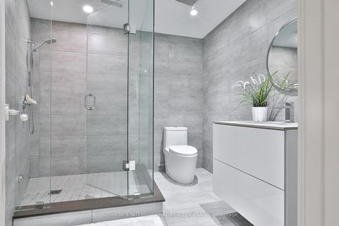 Photo 40 at 31 Overton Crescent, Don Mills, Toronto