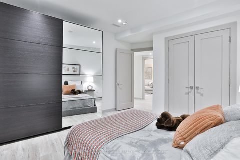 Photo 42 at 31 Overton Crescent, Don Mills, Toronto