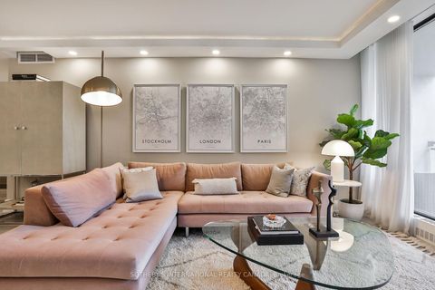 Photo 11 at 301 - 235 St Clair Avenue W, Casa Loma, Toronto