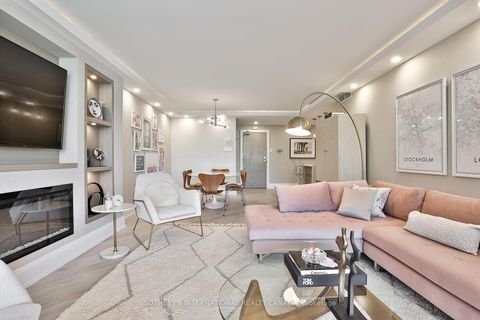 Photo 13 at 301 - 235 St Clair Avenue W, Casa Loma, Toronto